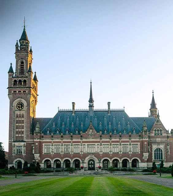 The Hague Seat of Government and International Justice