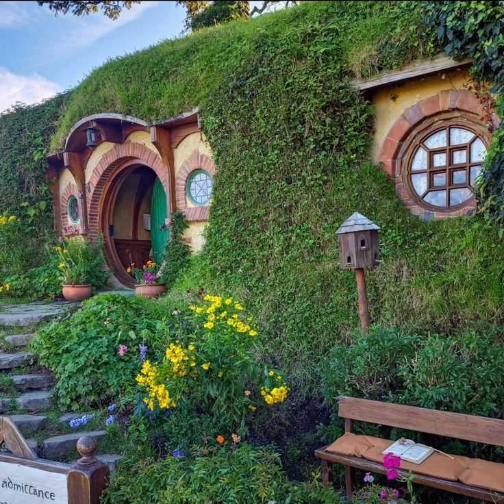 The Hobbiton Inn, New Zealand